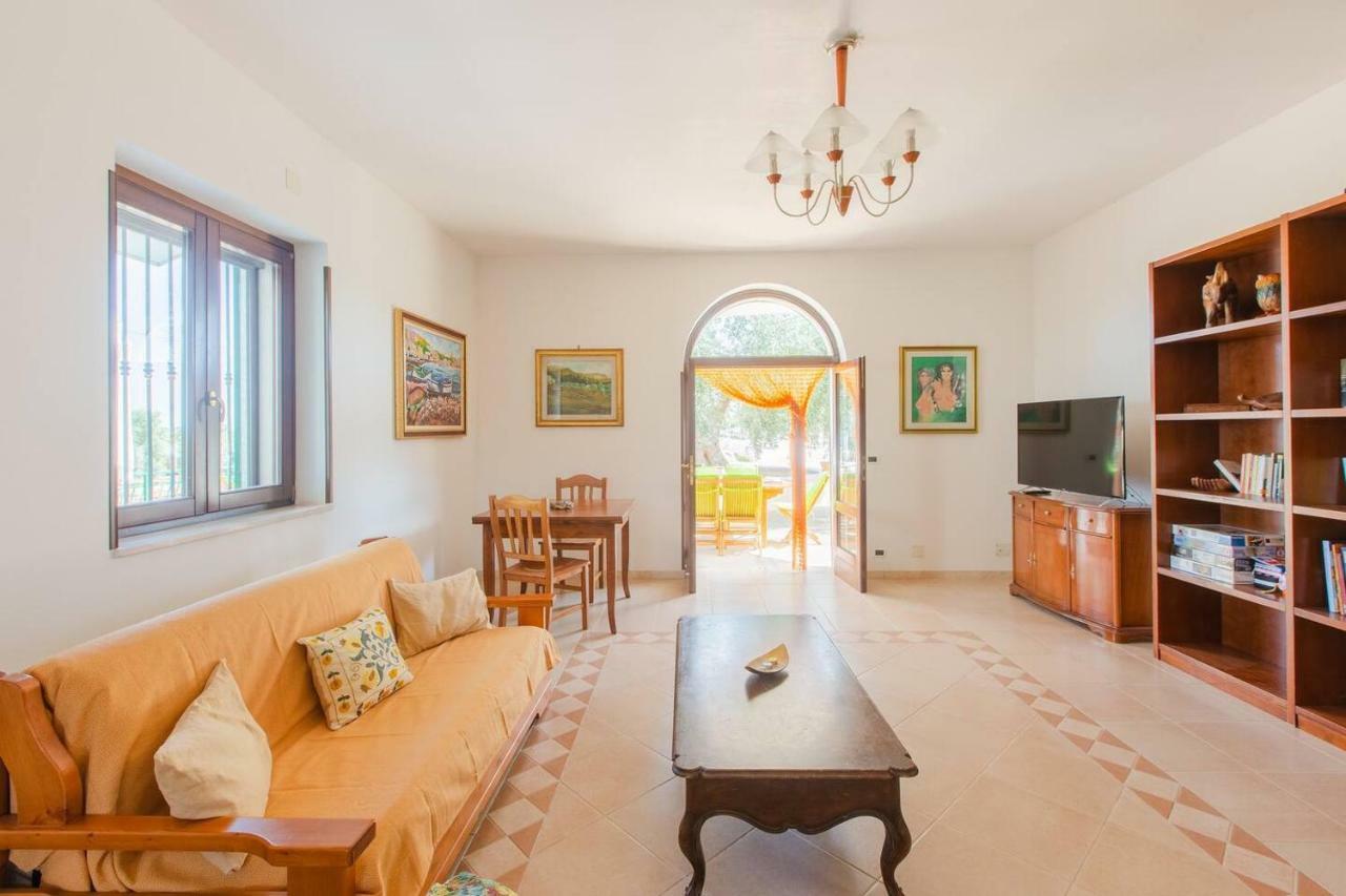 Villa Degli Ulivi Ceglie Messapica Eksteriør bilde